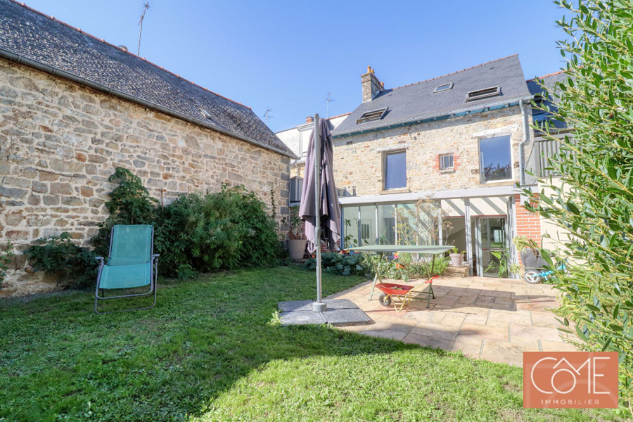 Maison 7 pièces 167 m² · à Liffré · 167 m² · 469 000 €